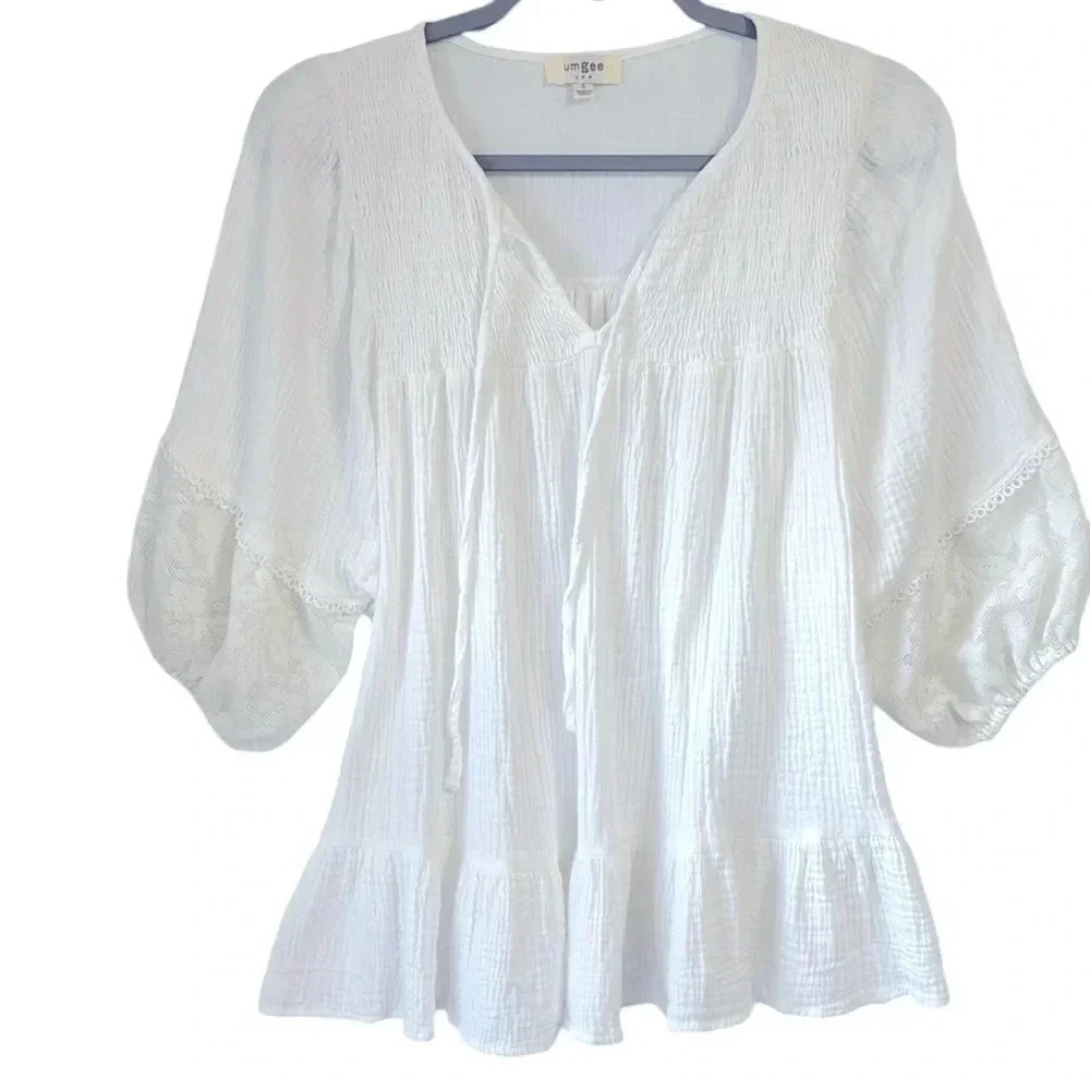 UMGEE Women’s Size Small White Smocked Lace Ruffle Light Weight Gauze Pullover
